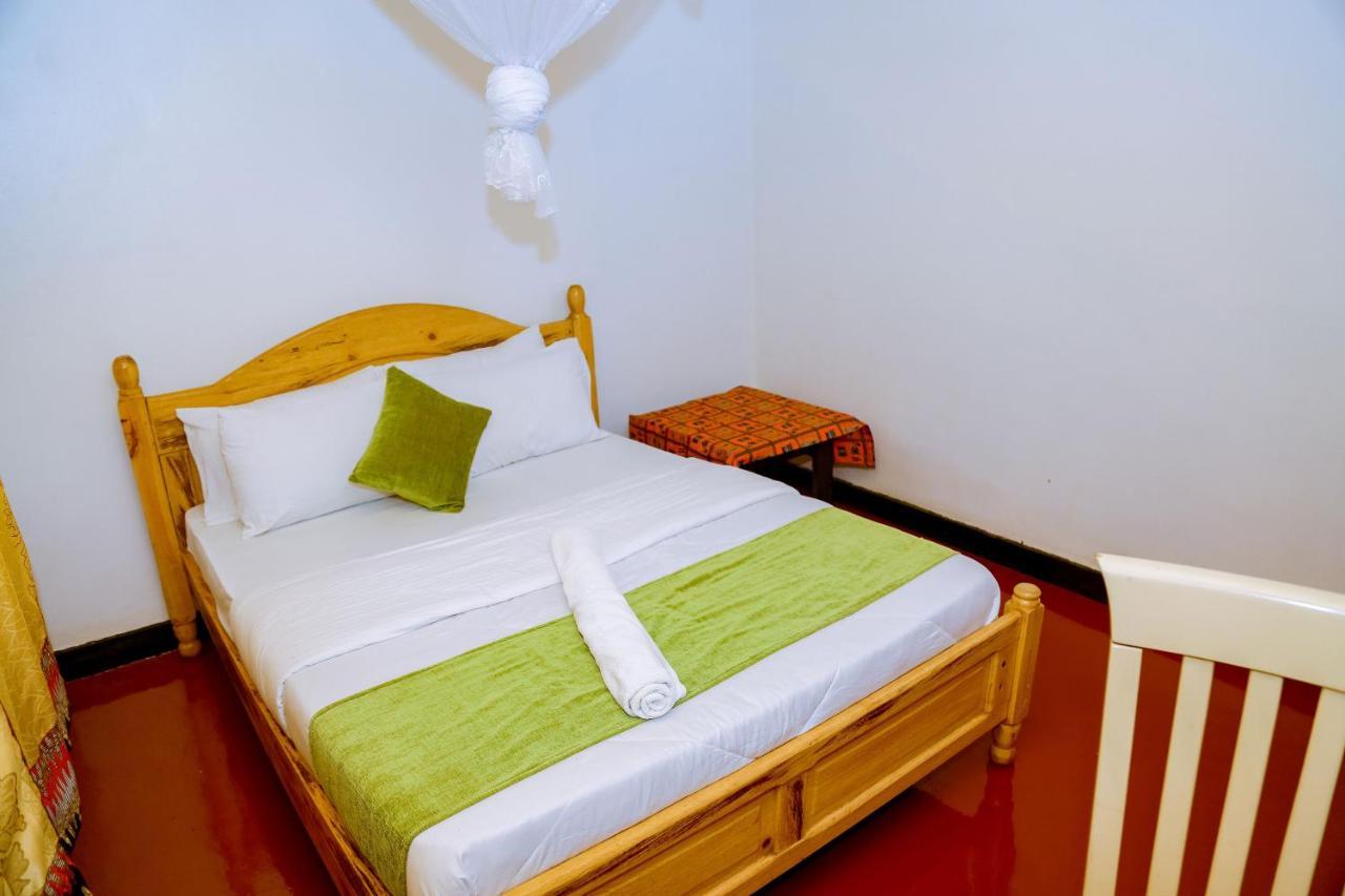 Inzozi Africa House B&B-Kimihurura Кигали Экстерьер фото