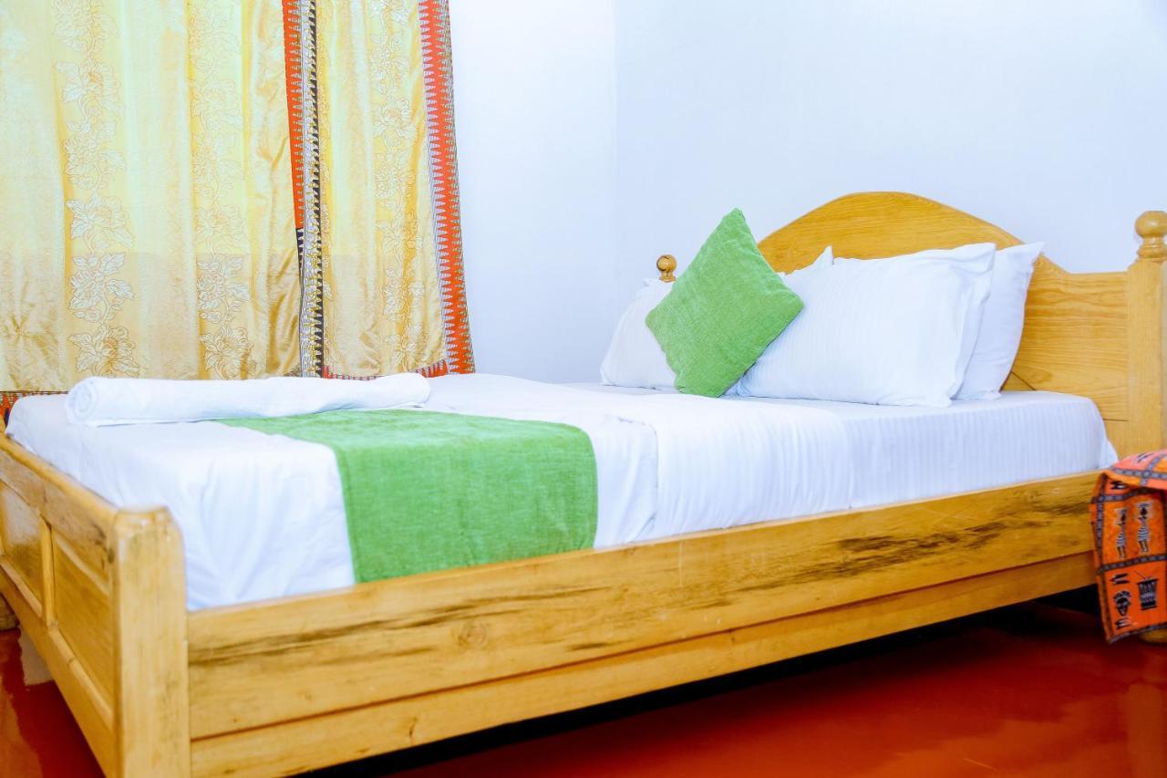 Inzozi Africa House B&B-Kimihurura Кигали Экстерьер фото