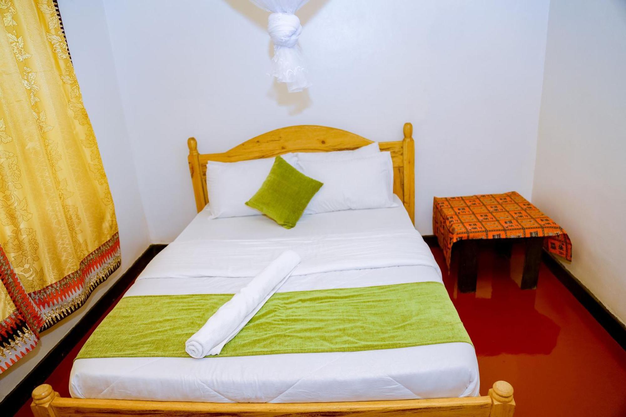 Inzozi Africa House B&B-Kimihurura Кигали Экстерьер фото